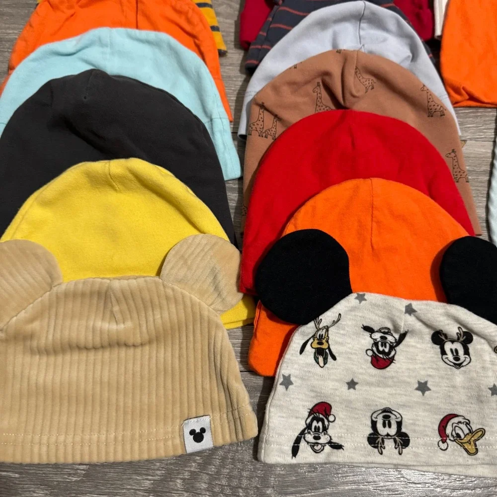 Newborn Disney Baby Beanie Hat and Bib‎ Bundle Lot Mickey Mouse Striped 17pc